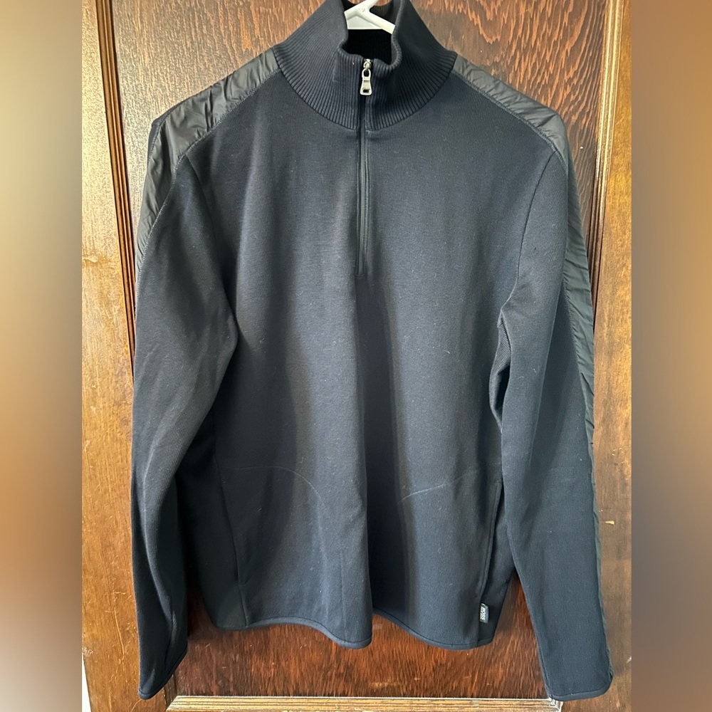 Hugo Boss Black Regular Fit size medium 1/4 zip pullover